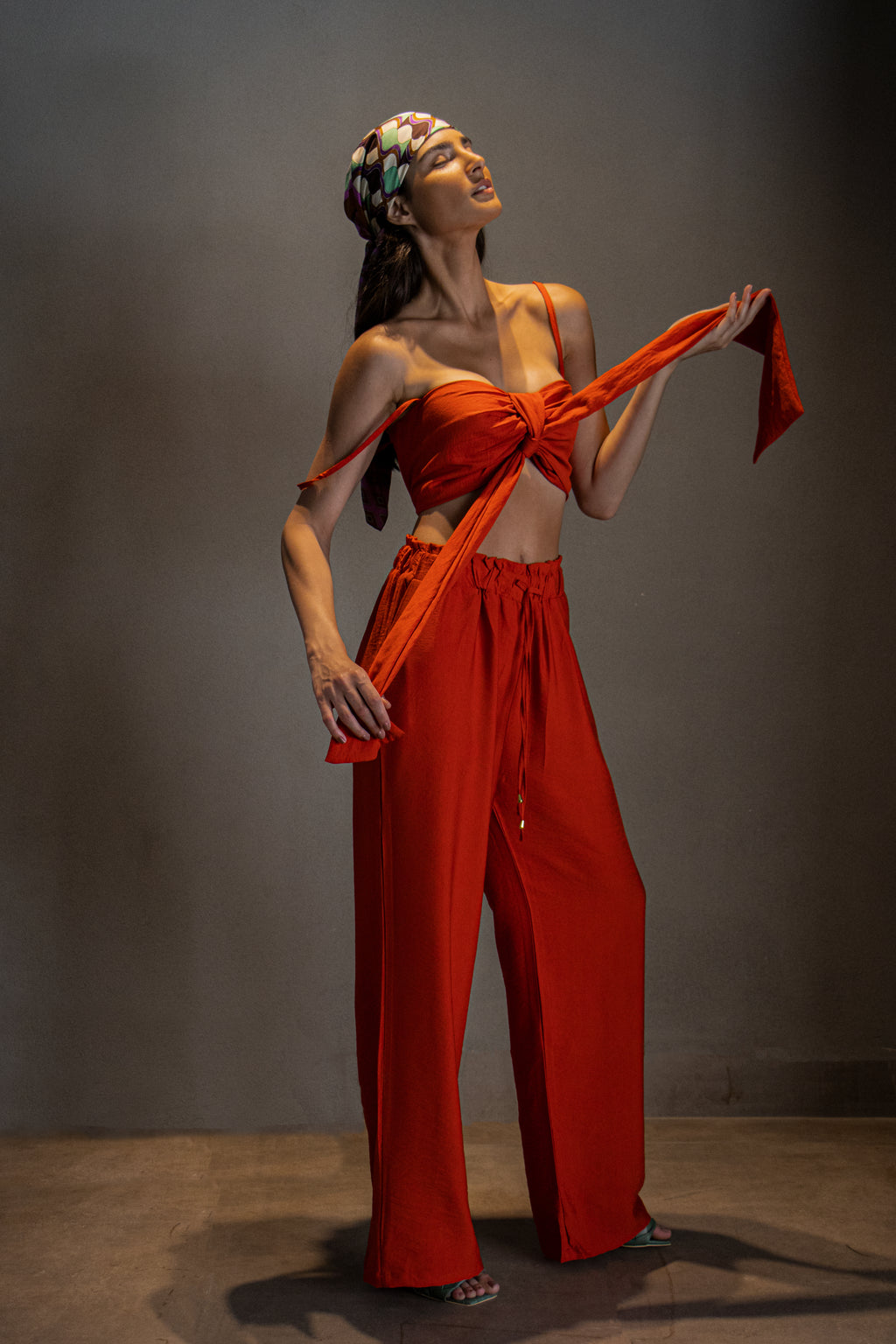 Scarlet Tie Set